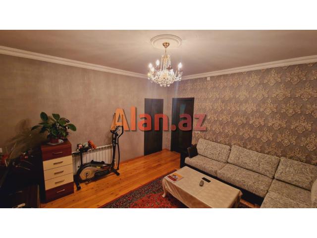 Xırdalan şəhərində həyət evi üç otaq.