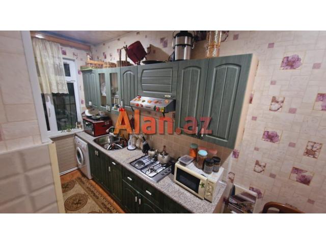 Xırdalan şəhərində həyət evi üç otaq.