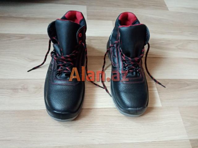 İşçi ayaqqabısı