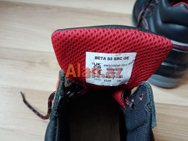 İşçi ayaqqabısı