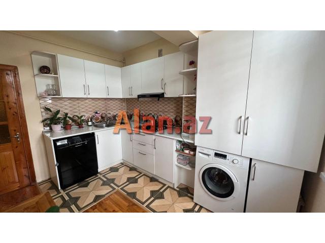 Məhəmməd Hadi küçəsi Həzi Aslanov metrosu