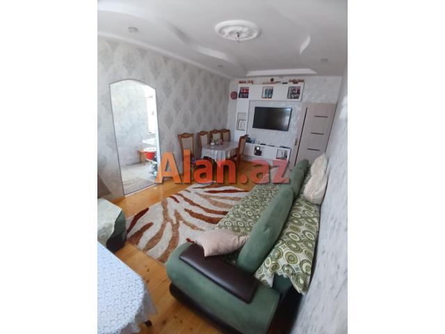 Xırdalanda 80kvm,3otaqlı mənzil satılır