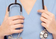 Tibb bacılarına iş təklifi