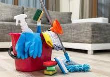 Xadime tələb olunur