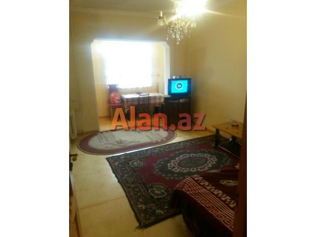 Köhnə Günəşlidə 2 otaqlı mənzil kirayə verilir