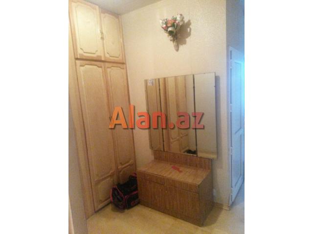 Köhnə Günəşlidə 2 otaqlı mənzil kirayə verilir