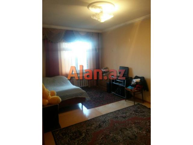 Köhnə Günəşlidə 2 otaqlı mənzil kirayə verilir