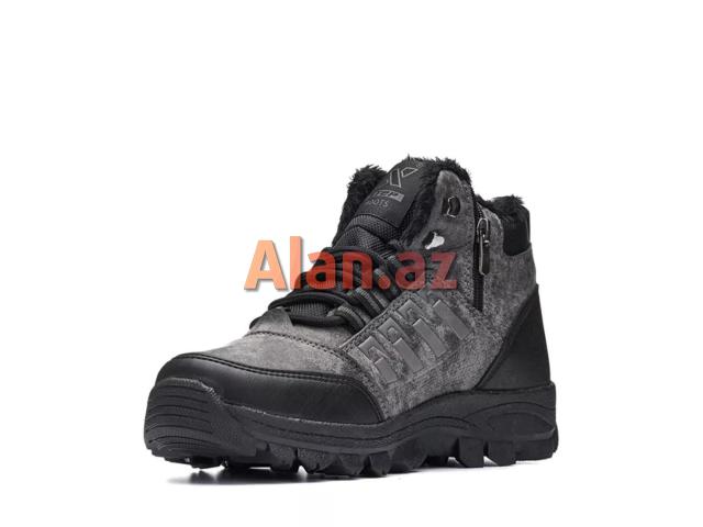 Kürklü kişi idman stilli batinkası