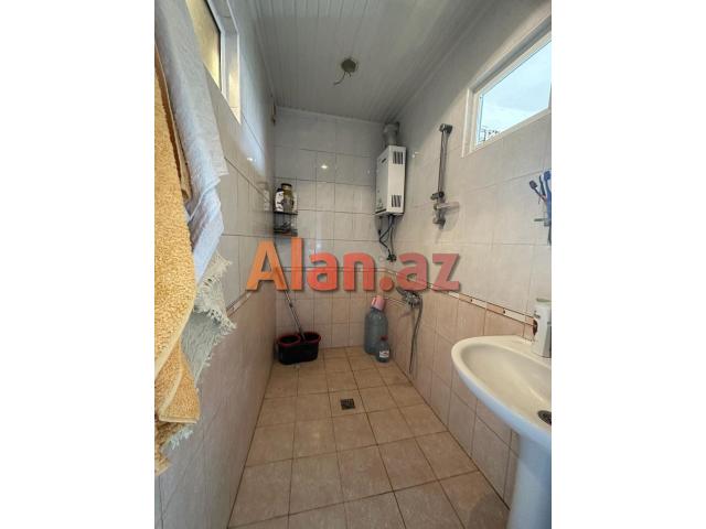 Ehmedli Metro yani 2 otaqli Menzil satilir.