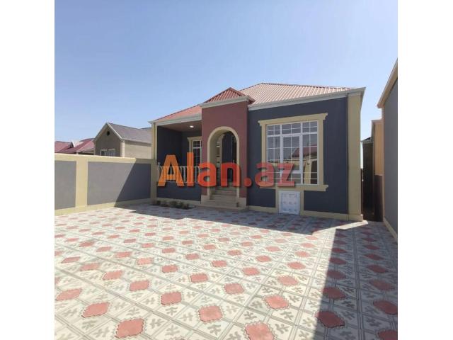 Abşeron r. Ceyranbatan qəs.də ev satılır