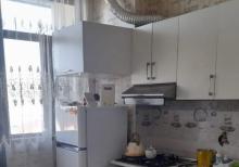 Xırdalan mərkəzdə 2otaqlı mənzil satılır