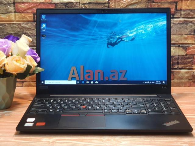 Biznes iş ücün noutbuklar