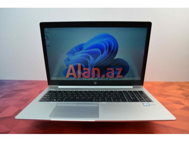 Biznes iş ücün noutbuklar