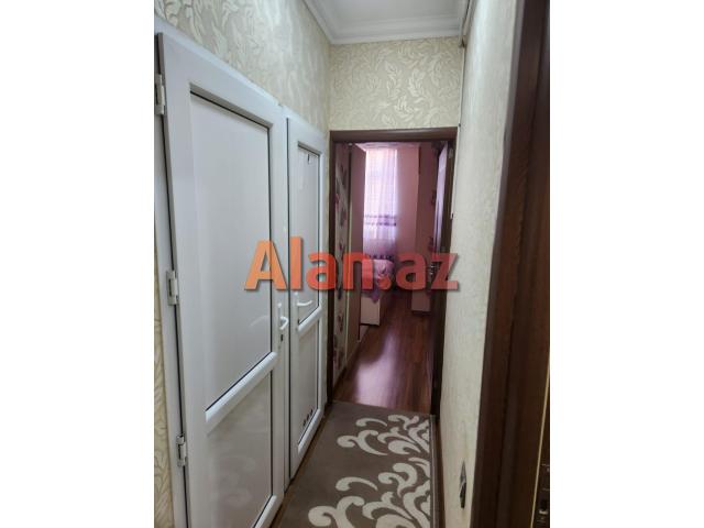 Babək prospekti Əhmədli və Xalqlar Dostluğu metrosu