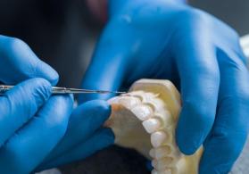 Diş texniki (protez) kursları