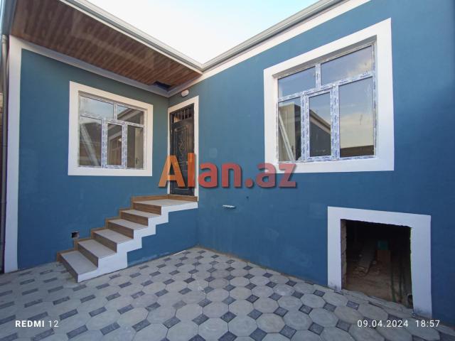 Xezer rayonu Bine qesebesinde Heyet evi satilir