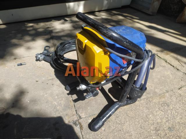 Emusiya vuran aparat