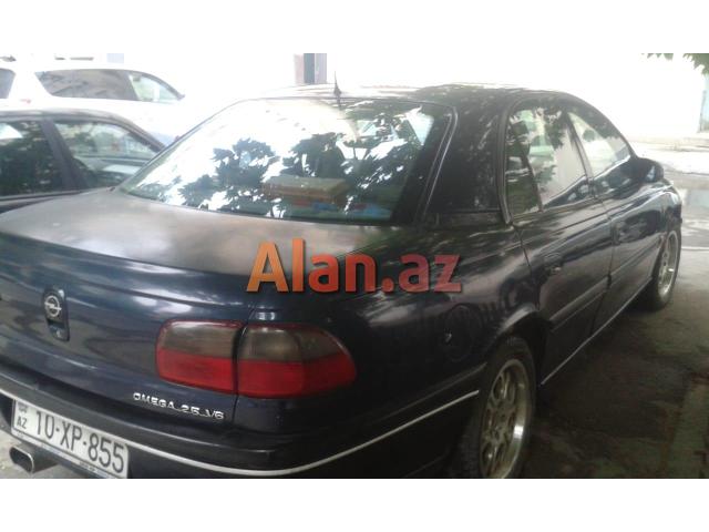 Opel omega