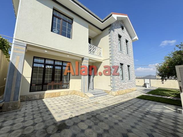 Qaracuxur qes. 6 otaq 2 Mertebeli Villa satılır.