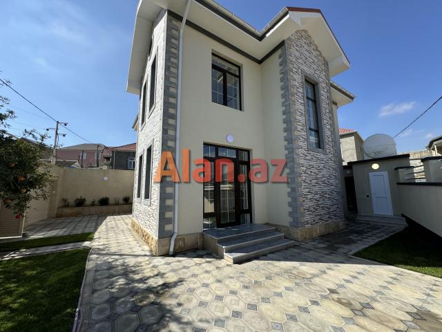 Qaracuxur qes. 6 otaq 2 Mertebeli Villa satılır.