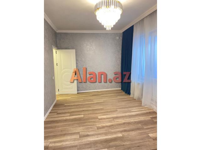 Qaraçuxur qəs. 81 Nomreli Avtobus axrın da 2 otaga duzelme Menzil satılır.