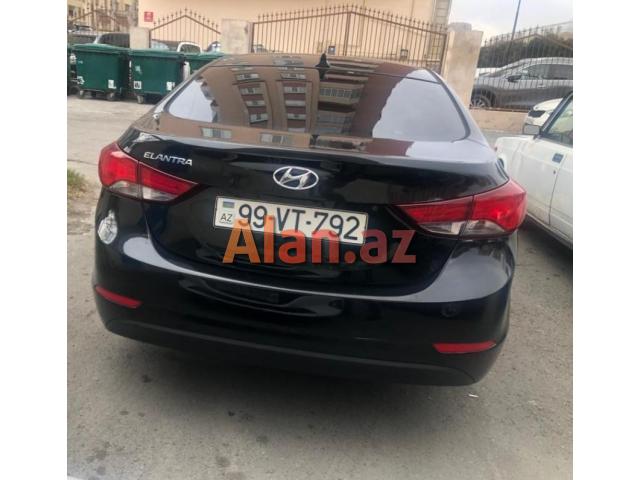 Hyundai Elantra 2015