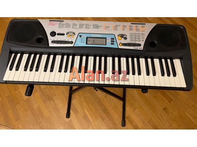 “YAMAHA PSR 170” sintezator.