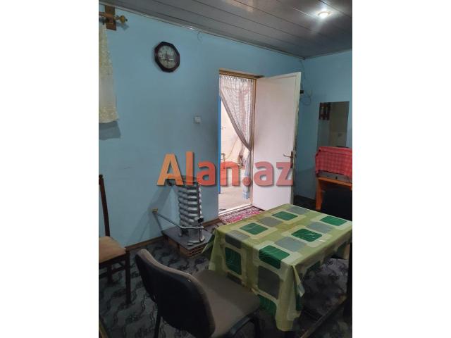 3 mkr bazarin yani memar ecemi metrosu