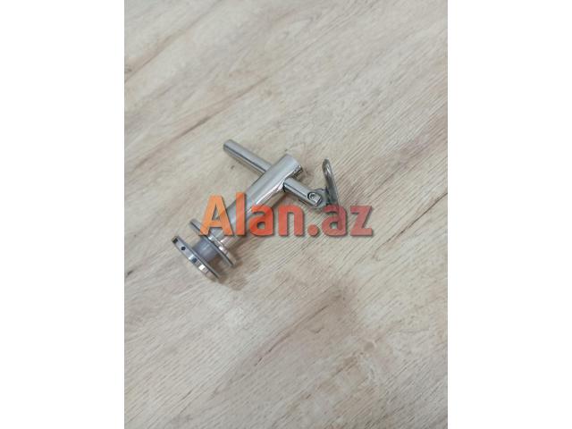 Nerj aksesuarların topdan satışı