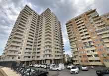 Neftcilər metrosu Elşən Süleymanov küçəsi