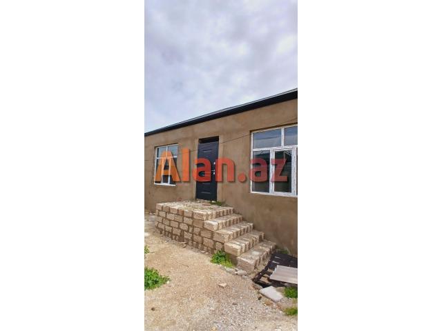 3 otaqlı həyət evi