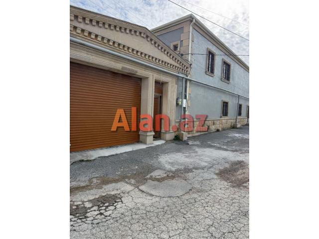 8 otaqlı həyət evi
