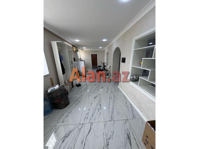 8 otaqlı həyət evi