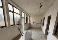 8 otaqlı həyət evi