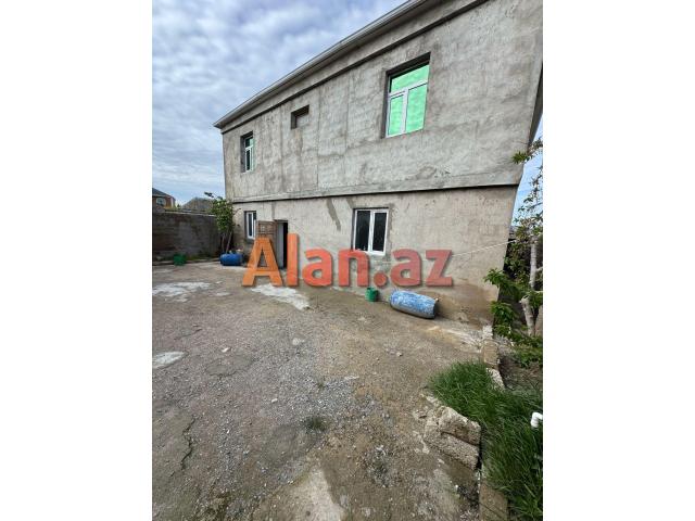 6 otaqli həyət evi