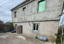 6 otaqli həyət evi