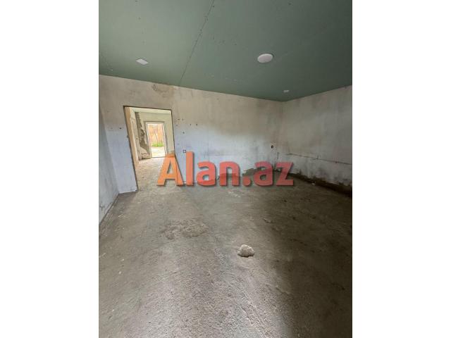 6 otaqli həyət evi