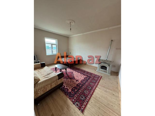 6 otaqli həyət evi