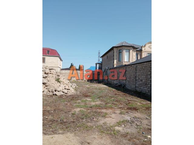 Buzovnada 5 sot torpaq sahəsi