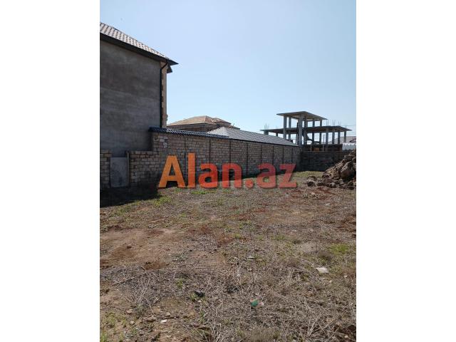 Buzovnada 5 sot torpaq sahəsi