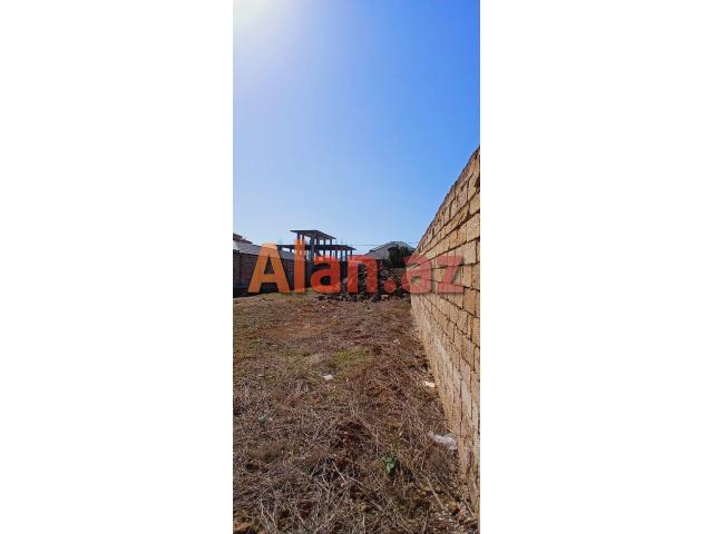 Buzovnada 5 sot torpaq sahəsi