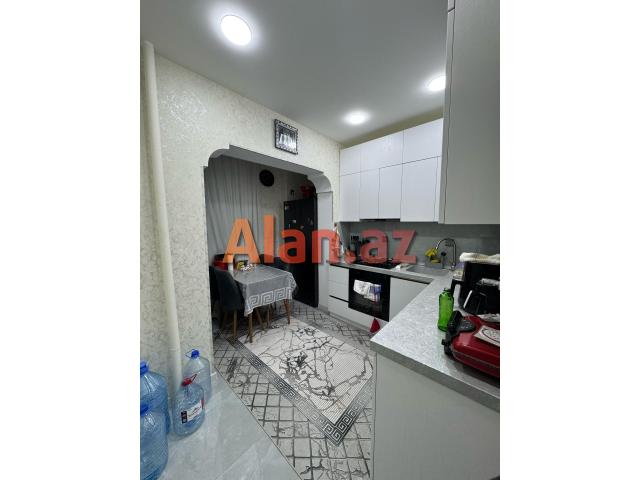 Xalqlar Dostluğu metrosu