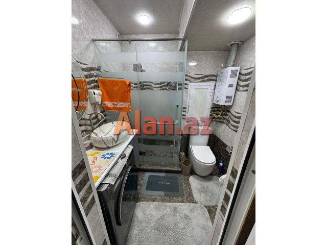 Xalqlar Dostluğu metrosu