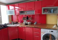 Yasamalda 1 otaqlı ev kirayə verilir