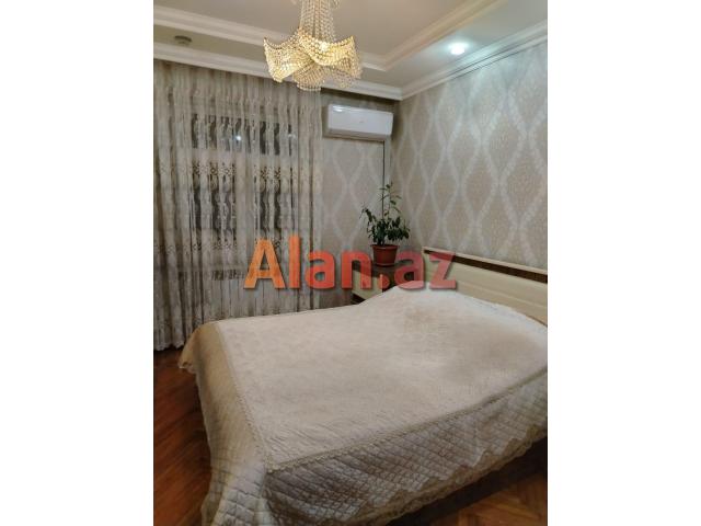 Bakıxanov Razində qanuni 4 otaqlı mənzil