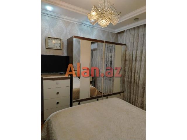 Bakıxanov Razində qanuni 4 otaqlı mənzil