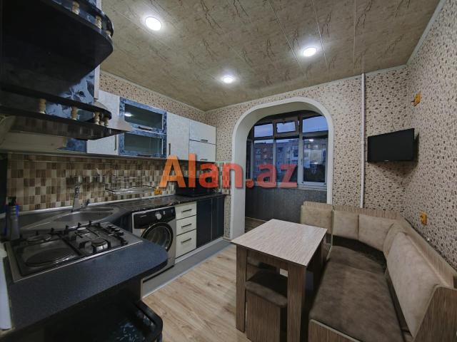 Əhmədli metrosu Məzahir Rüstəmov küçəsi