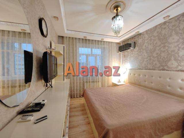 Əhmədli metrosu Məzahir Rüstəmov küçəsi