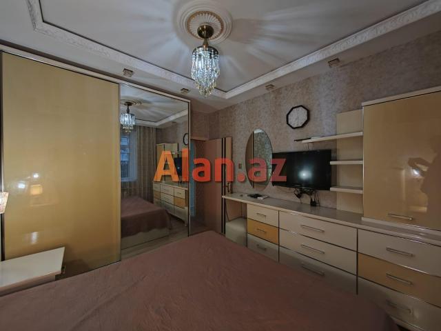 Əhmədli metrosu Məzahir Rüstəmov küçəsi