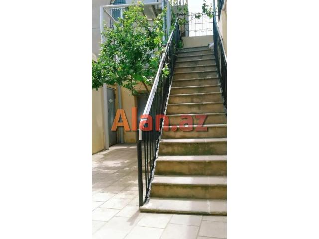 Mərdəkanda mərkəz yolunda